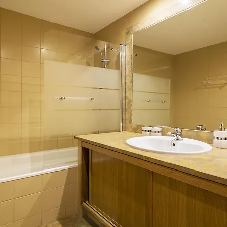 Praia Da Rocha Apartment *